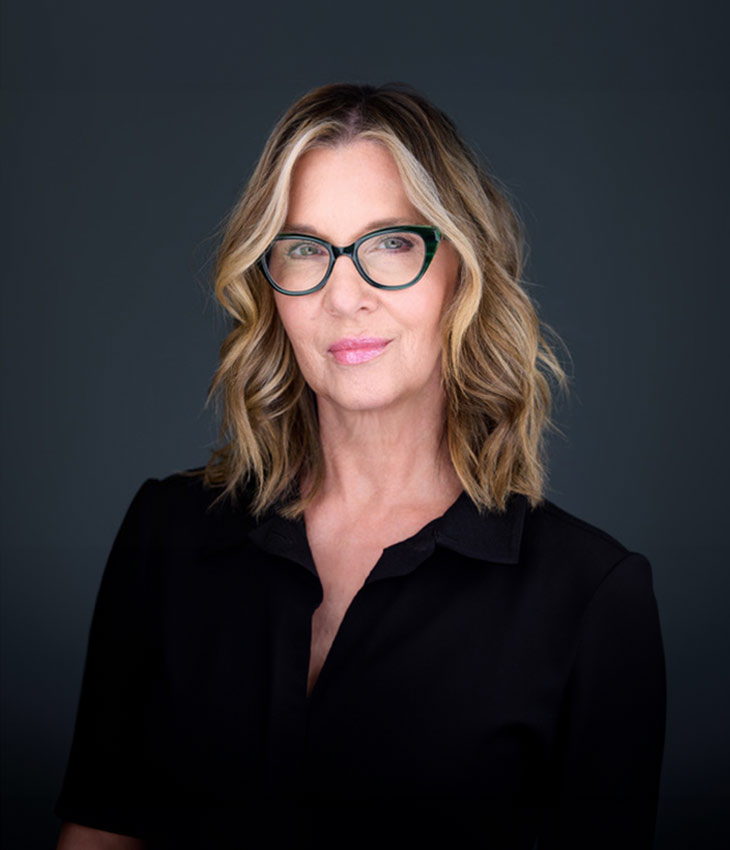 Dr. Molly McBride<br />
Board-Certified Gynecologist